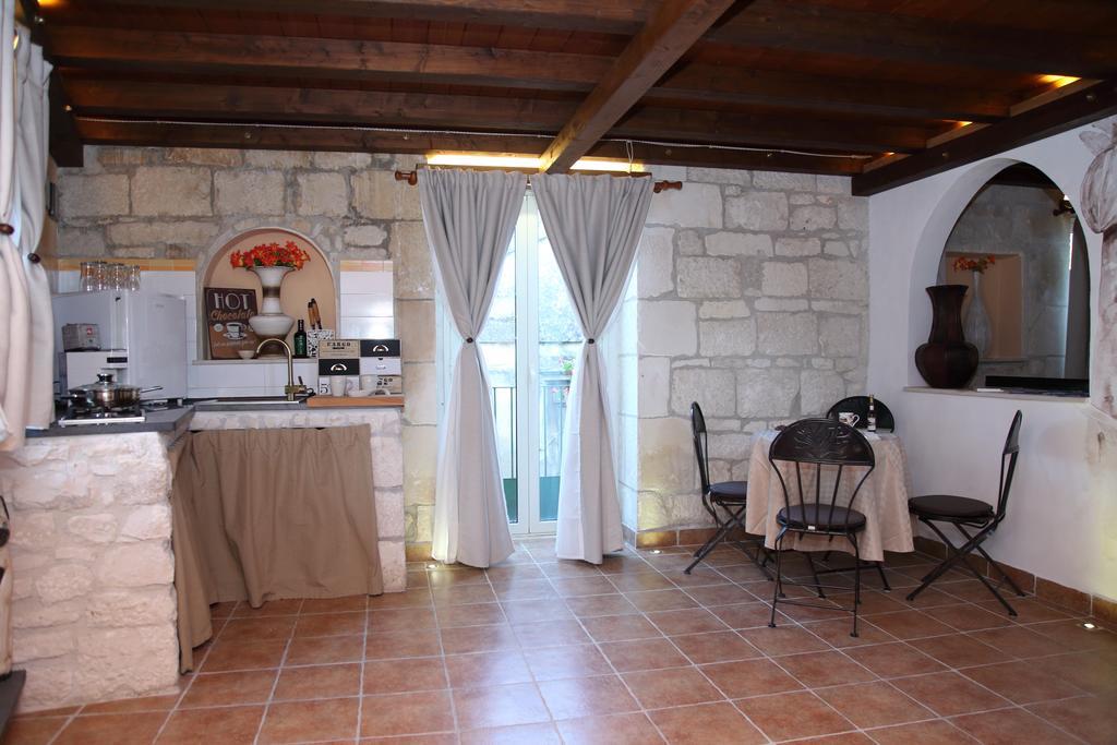 Kakaw Modica Charming House Apartamento Ragusa Exterior foto
